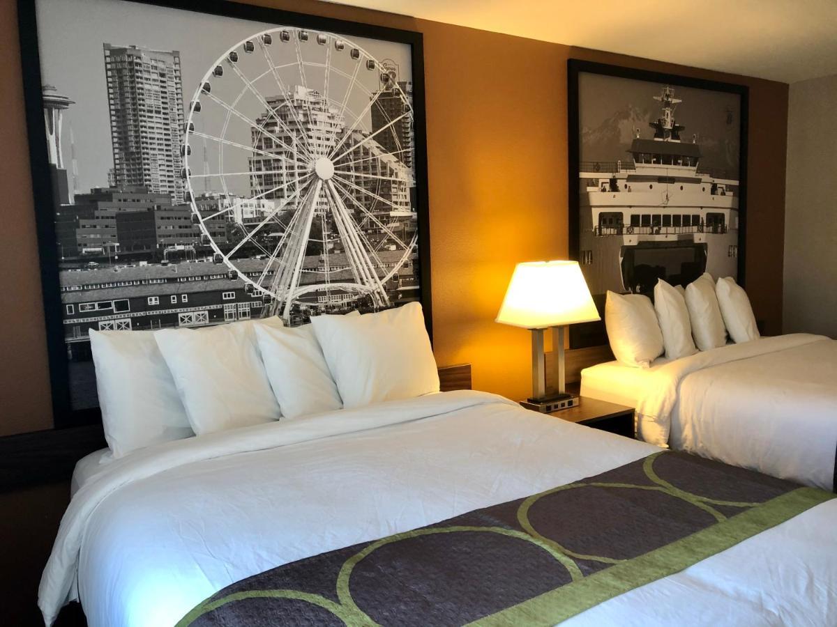 Super 8 By Wyndham Lynnwoodモーテル エクステリア 写真