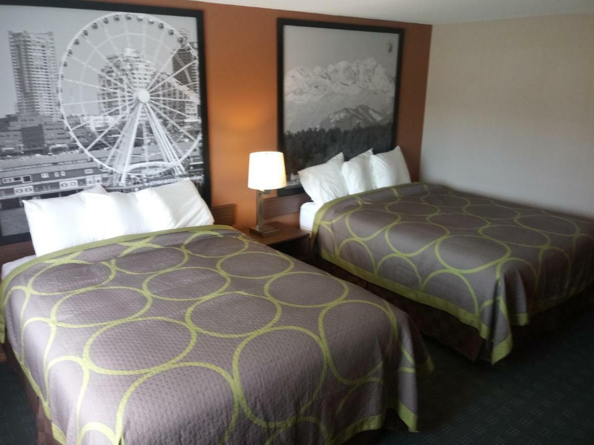 Super 8 By Wyndham Lynnwoodモーテル エクステリア 写真